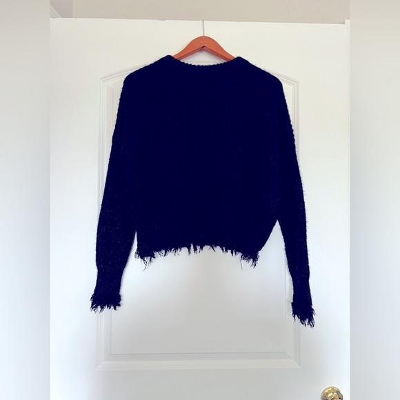 Vestique Black Metallic Cropped Sweater - Picture 1 of 5